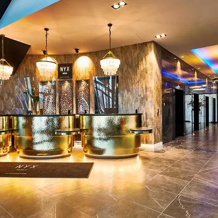 Nyx By Leonardo ワルシャワ