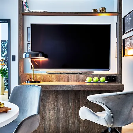 Nyx By Leonardo ワルシャワ