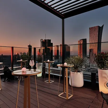 Hotel Nyx By Leonardo