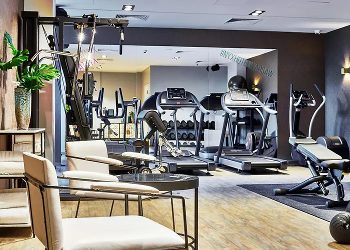 Hotel Nyx By Leonardo 4*