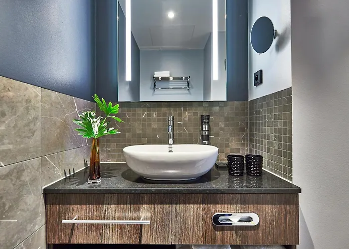 Hotel Nyx By Leonardo