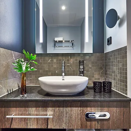 Nyx By Leonardo Hotel